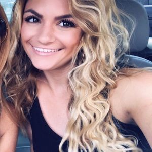 Meet your Posher, Amber